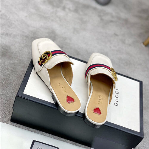 High Quality Luxury Gucci GG Buckle Slippers – Style 94323 product detail