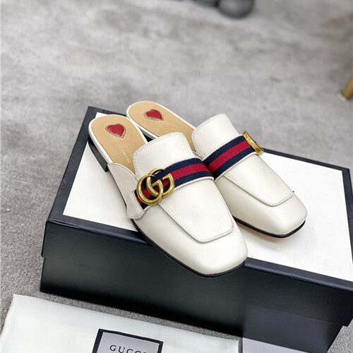High Quality Luxury Gucci GG Buckle Slippers – Style 94323