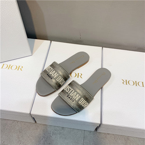 High Quality Luxury Dior Embroidered Slippers – Style 54950 alternate view