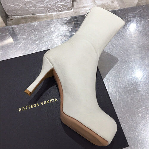 High Quality Luxury Bottega Veneta Ankle Boots Womens – Style 66822 product detail