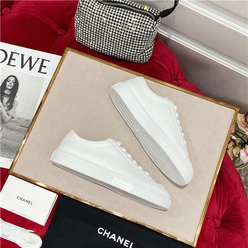 High Quality Luxury Chanel Sneakers White Womens alternate view