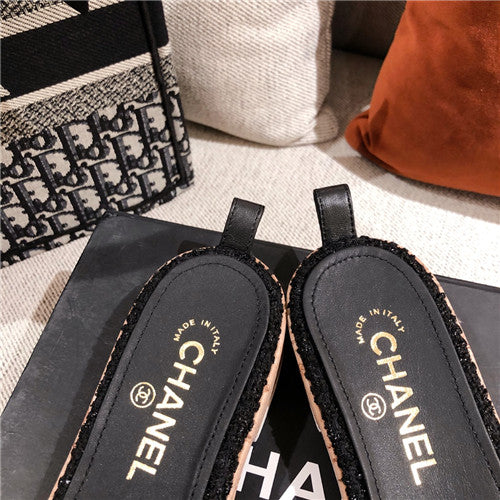 High Quality Luxury Chanel Womens Slippers – Style 52614 product detail