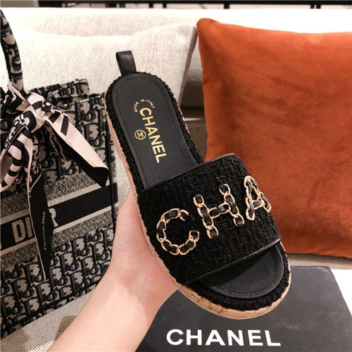 High Quality Luxury Chanel Womens Slippers – Style 52614 product detail