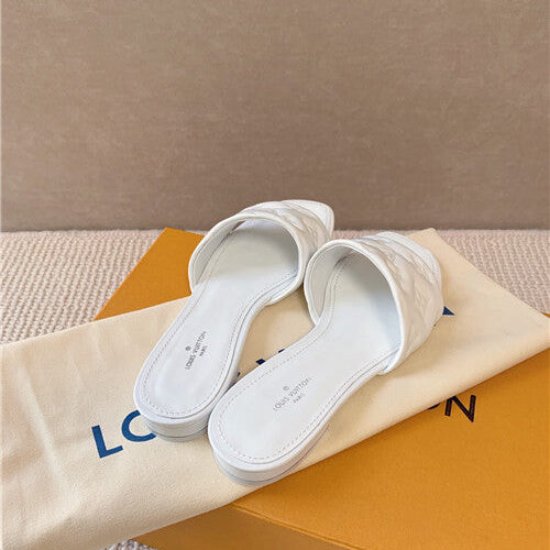 High Quality Luxury Louis Vuitton Slippers Womens – Style 96451 product detail