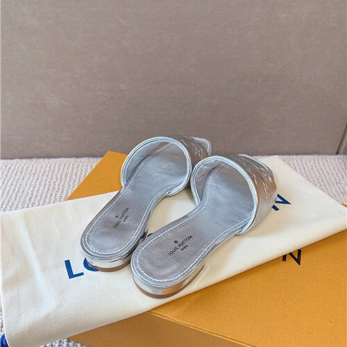 High Quality Luxury Louis Vuitton Slippers Womens – Style 89667 product detail