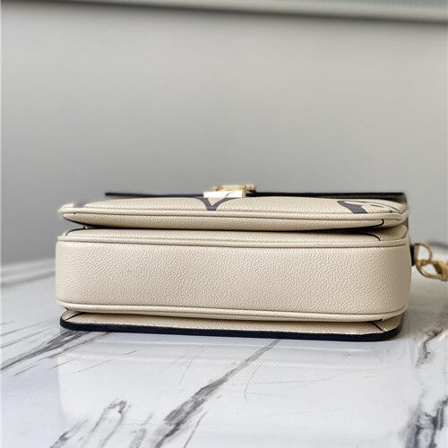 High Quality Luxury LV Pochette Métis Bag product detail