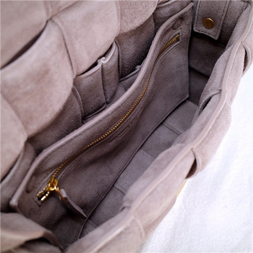 High Quality Luxury Bottega Veneta Suede Cassette Shoulder Bag product detail