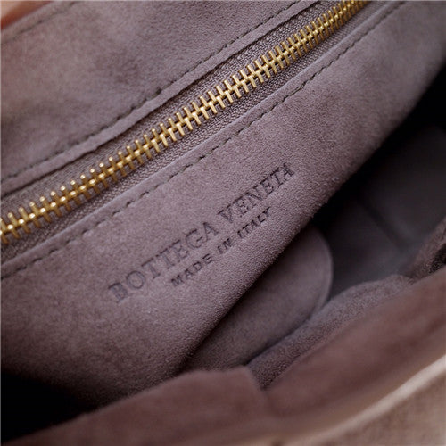 High Quality Luxury Bottega Veneta Suede Cassette Shoulder Bag product detail
