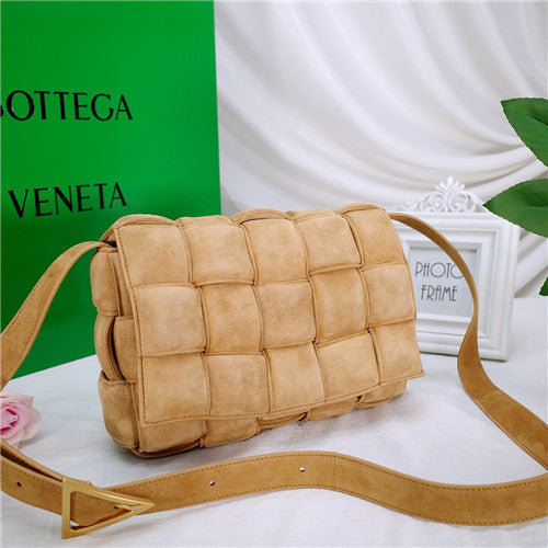 High Quality Luxury Bottega Veneta Cassette Bag – Style 30021 alternate view