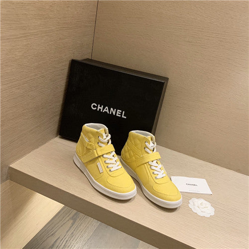 High Quality Luxury Chanel High Tops Sneakers – Style 60390