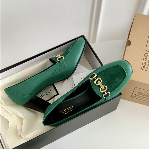 High Quality Luxury Gucci Horse Buckle Loafers Women – Style 42099 product detail