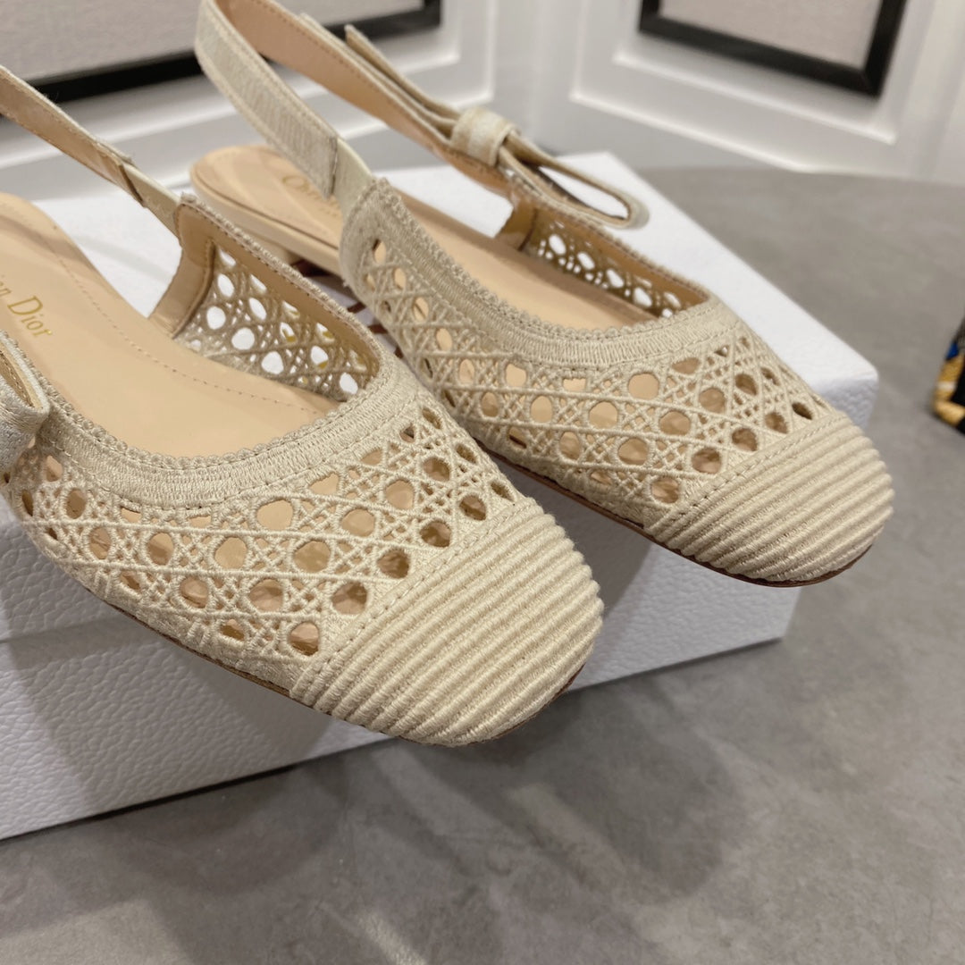 High Quality Luxury Dior Flat Sandals – Style 88806 product detail