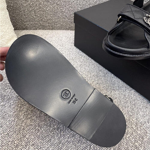 High Quality Luxury Chanel Classic Beach Sandals – Style 91334 product detail