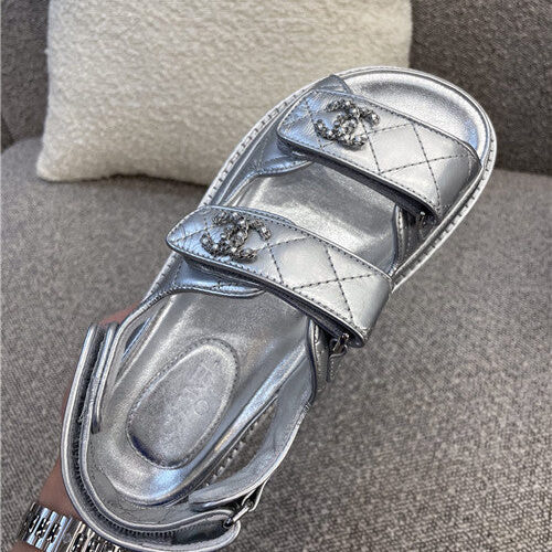 High Quality Luxury Chanel Classic Beach Sandals – Style 61958 product detail