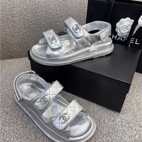 High Quality Luxury Chanel Classic Beach Sandals – Style 61958 product detail