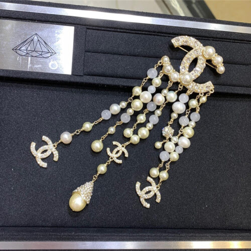 High Quality Luxury Chanel Pearl Brooch product detail