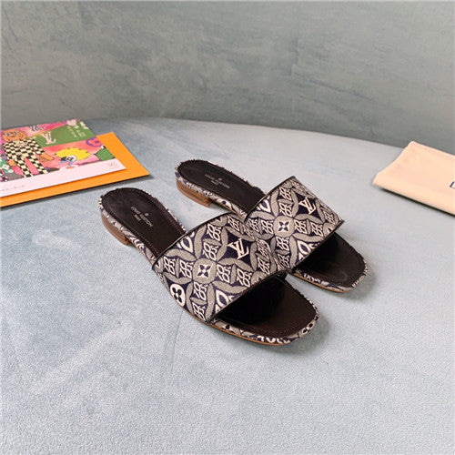 High Quality Luxury Louis Vuitton Slippers – Style 81795