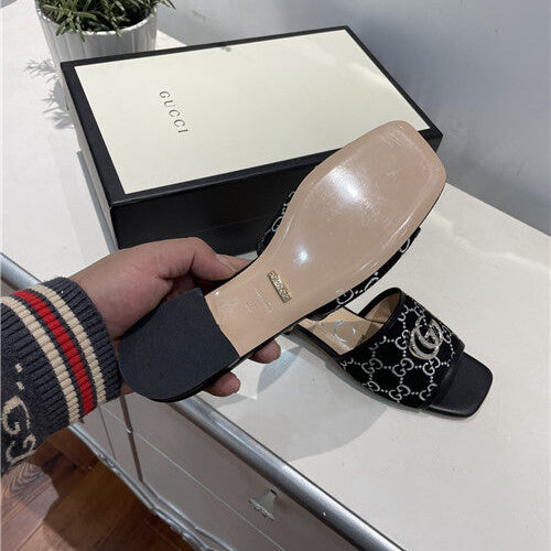 High Quality Luxury Gucci Flat Sandals Slippers product detail