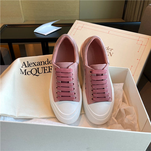 High Quality Luxury Alexander McQueen Womens Sneakers alternate view