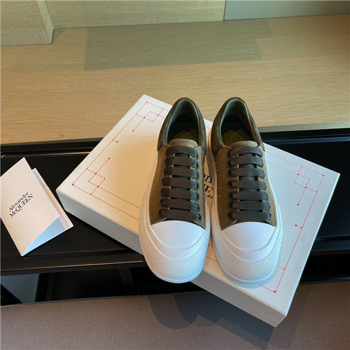 High Quality Luxury Alexander McQueen Womens Sneakers – Style 30371 alternate view