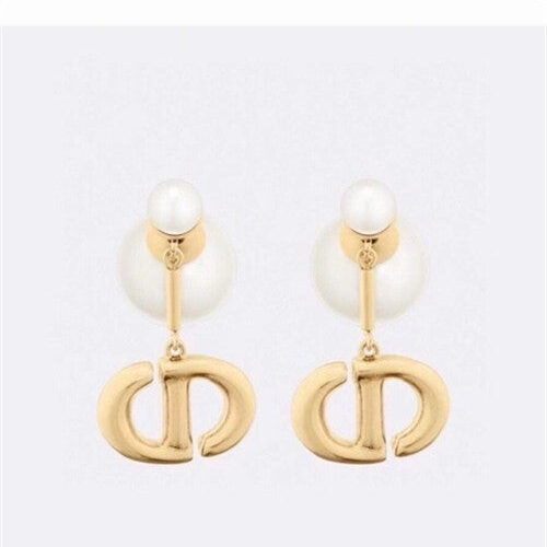 High Quality Luxury Dior Pearl Earrings – Style 50848 product detail