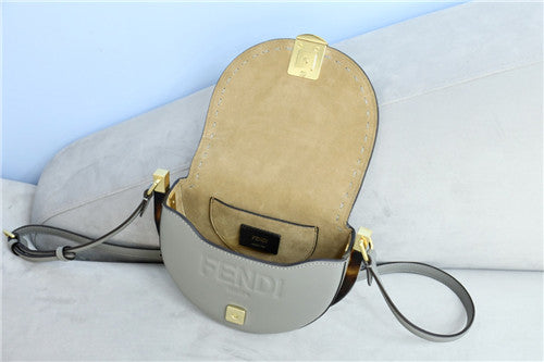 High Quality Luxury Fendi Saddle Bag product detail