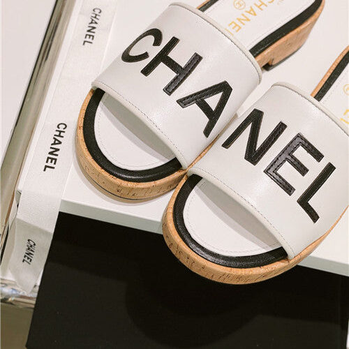 High Quality Luxury Chanel Flip Flop Sandals – Style 07590 product detail