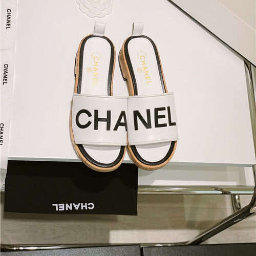High Quality Luxury Chanel Flip Flop Sandals – Style 07590 product detail