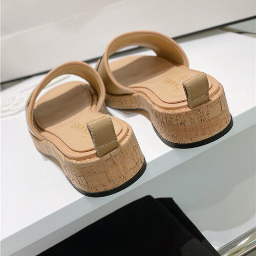 High Quality Luxury Chanel Flip Flop Sandals – Style 78214 product detail