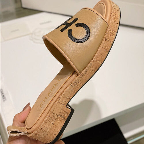High Quality Luxury Chanel Flip Flop Sandals – Style 78214 product detail