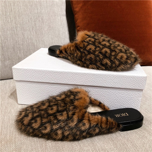 High Quality Luxury Dior Mink Slippers – Style 15142 alternate view