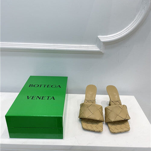 High Quality Luxury Bottega Veneta Bv Lido Sandals – Style 54886 alternate view