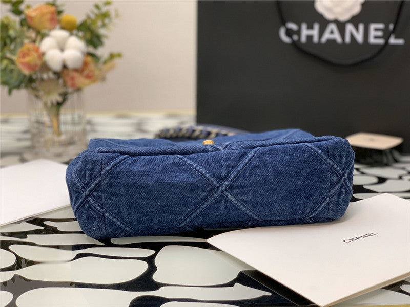 High Quality Luxury Chanel 19 Flap Bag product detail