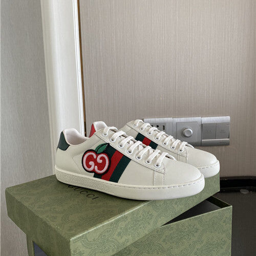 High Quality Luxury Gucci Ace Sneaker Womens alternate view