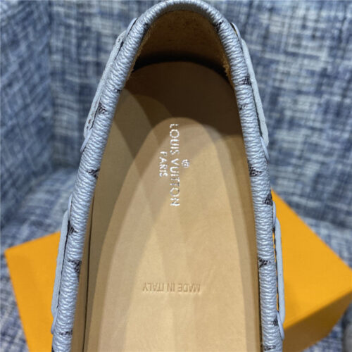High Quality Luxury Louis Vuitton Womens Medal Beanie Shoes – Style 29827 product detail