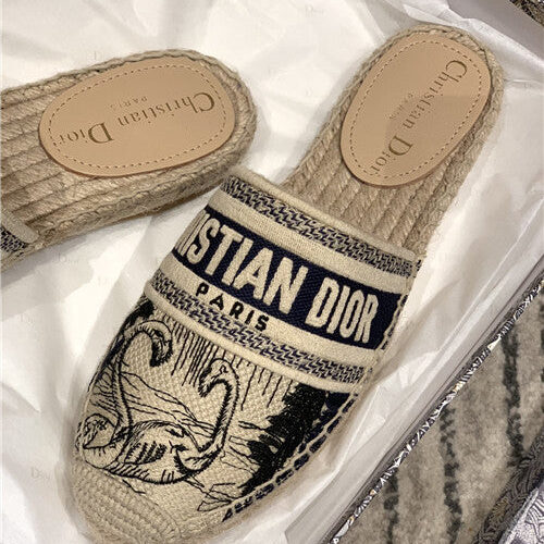 High Quality Luxury Dior Embroidered Slippers alternate view