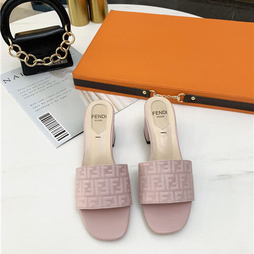 High Quality Luxury Fendi Slippers Womens – Style 45139 product detail