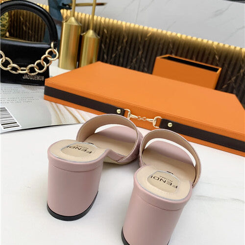 High Quality Luxury Fendi Slippers Womens – Style 45139 product detail