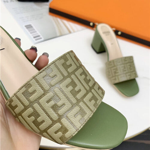 High Quality Luxury Fendi Slippers Womens – Style 10131 product detail