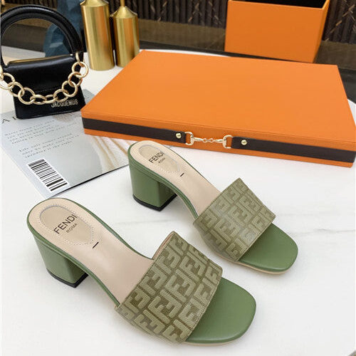 High Quality Luxury Fendi Slippers Womens – Style 10131 alternate view
