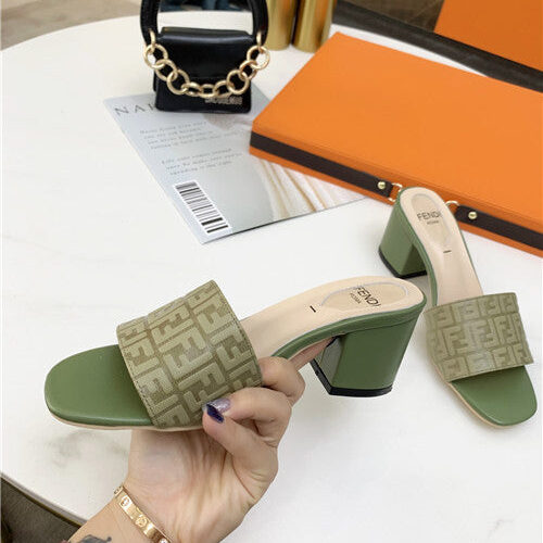 High Quality Luxury Fendi Slippers Womens – Style 10131 product detail