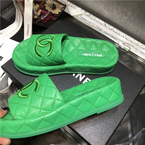 High Quality Luxury Chanel Embroidery Slippers – Style 50182 product detail