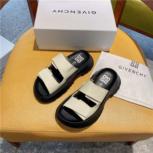 High Quality Luxury Givenchy Slippers Womens – Style 76579 alternate view
