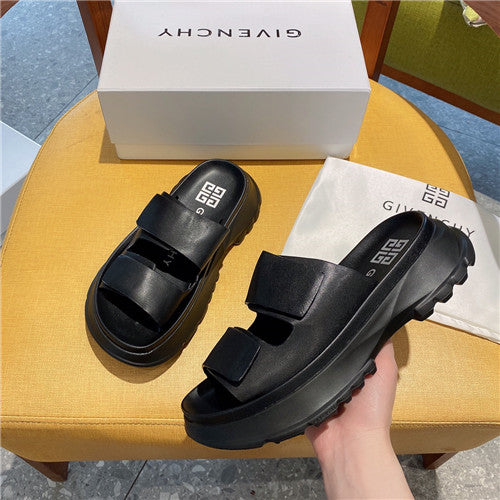 High Quality Luxury Givenchy Slippers Womens – Style 45507 product detail