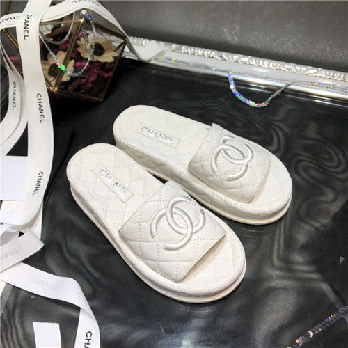 High Quality Luxury Chanel Embroidery Slippers – Style 48486