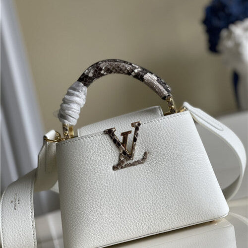 High Quality Luxury Louis Vuitton Capucines BB Bag – Style 47534 product detail