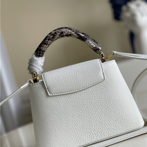 High Quality Luxury Louis Vuitton Capucines BB Bag – Style 47534 alternate view