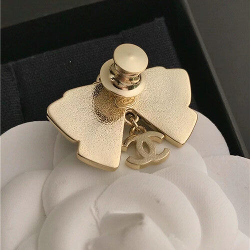 High Quality Luxury Chanel Bow Camellia Brooch product detail
