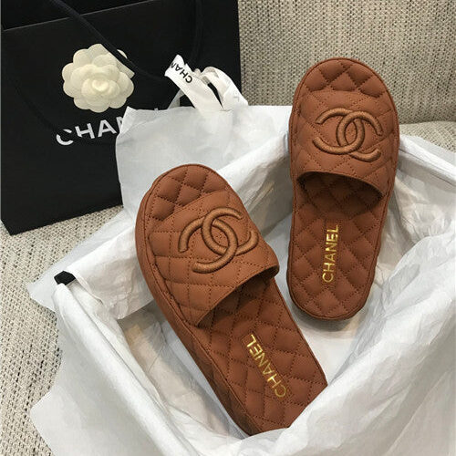 High Quality Luxury Chanel Embroidery Slippers – Style 79558 alternate view