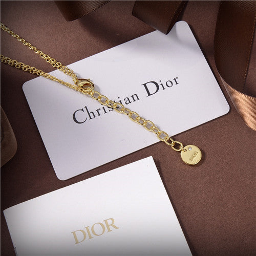 High Quality Luxury Dior Pearl Necklace – Style 50855 product detail